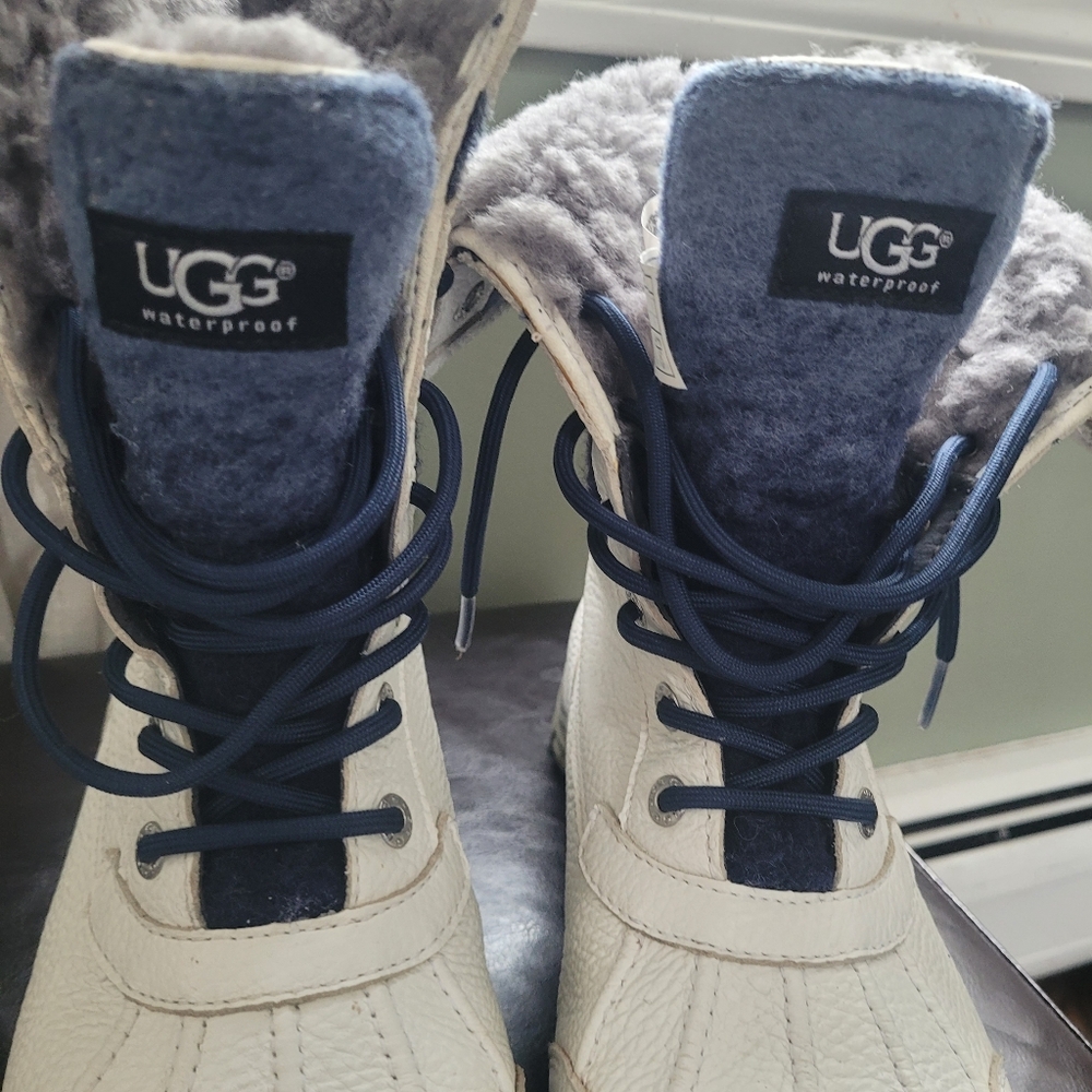 UGG Women's White and Navy Waterproof Winter Boots - Picture 3 of 14